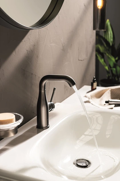 Grohe Essence 160 Brushed Hard Graphite baterija (slavina) za umivaonik sa odlivnim ventilom sifona pop-up 24173AL1