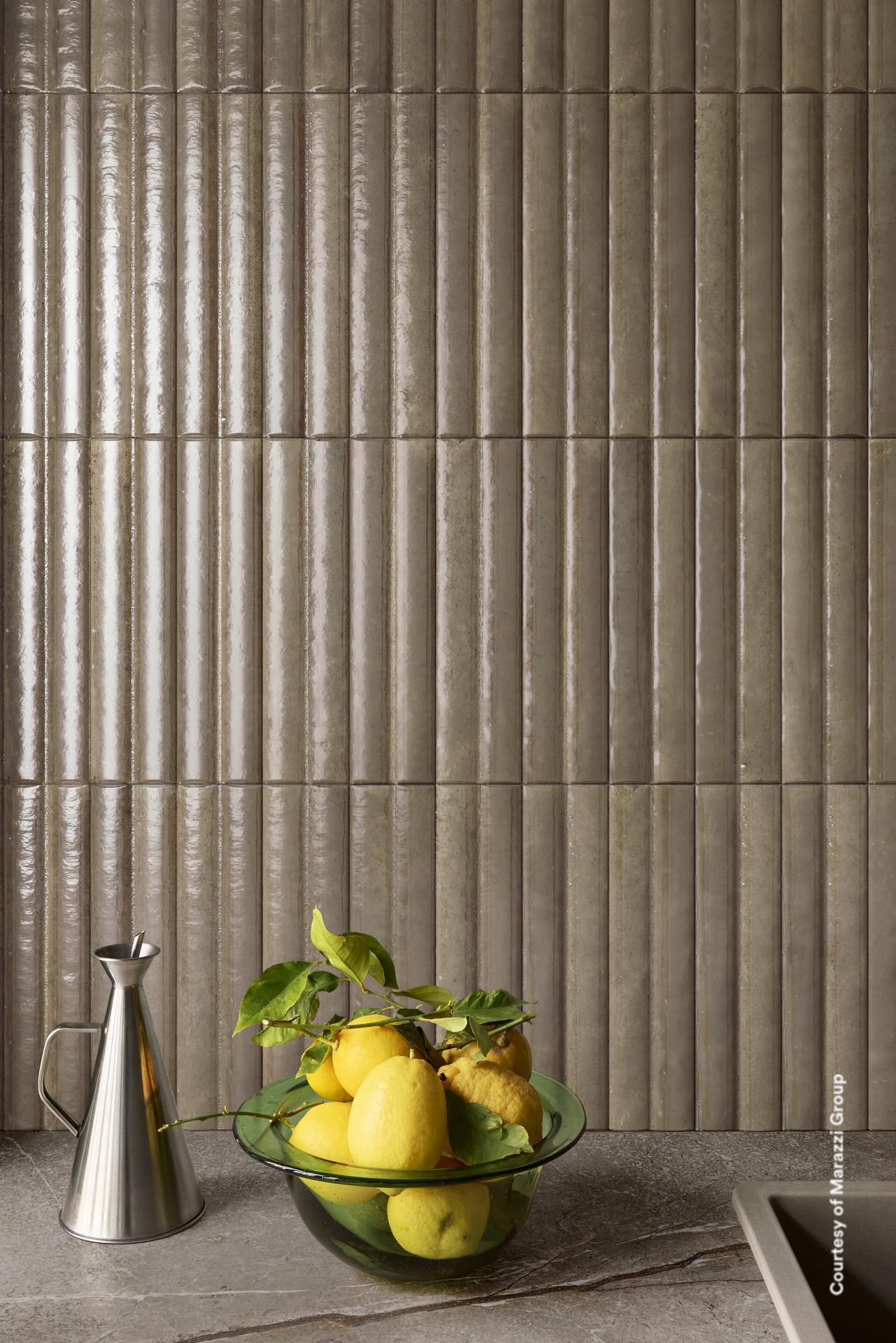 Marazzi Lume Greige Struttura 3D Swing MP93 6x24 14mm Lux pločica zidna sjajna talasasta 0.720 43.200